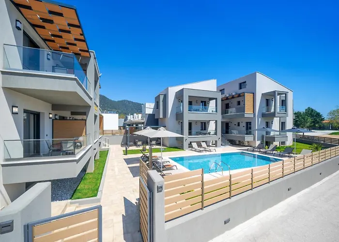 Perla Hotel apartamentowy Chrysi Ammoudia